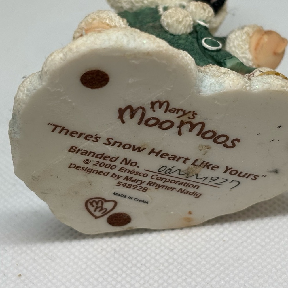 Mary's Moo Moos Figurine